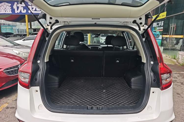Used Geely Auto Vision X6 2018 1.8L Manual 4G Connect Luxury Edition Trunk