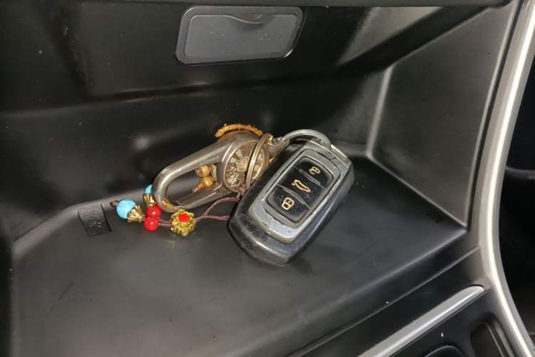 Used Geely Auto Vision X6 2018 1.8L Manual 4G Connect Luxury Edition Vehicle Key