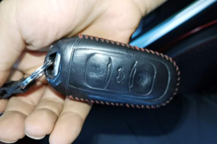 Used Geely Auto Vision X6 2018 1.4T CVT 4G Connected Flagship Edition Vehicle Key