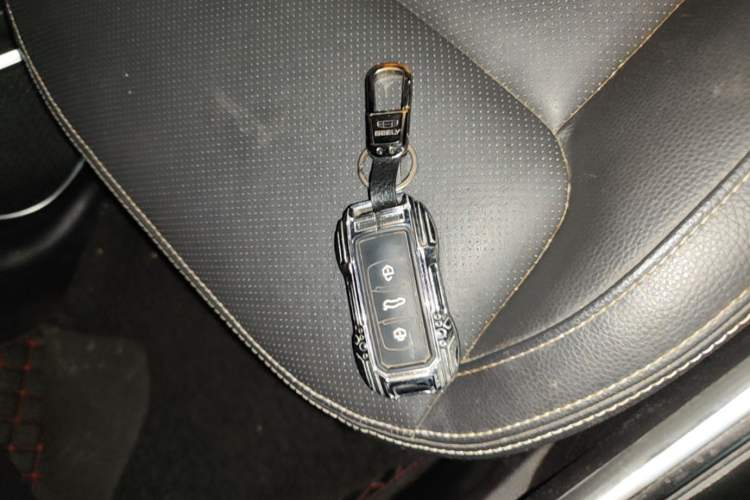 Used Geely Auto Vision X6 2018 1.8L Manual 4G Connect Luxury Edition Vehicle Key