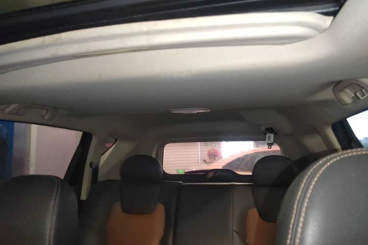 Used Geely Auto Vision X6 2019 1.4T CVT 4G Connected Luxury Version China VI Standard Headliner
