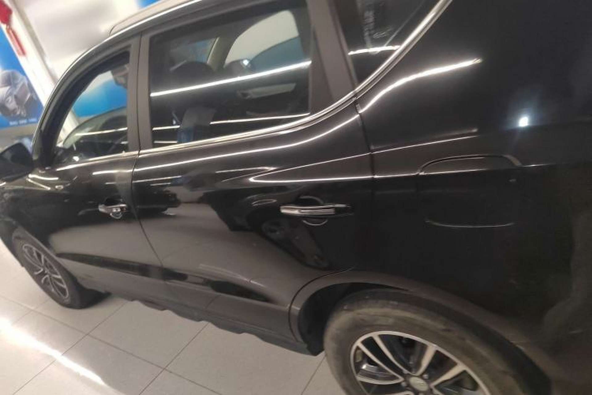 Used Geely Auto Vision X6 2019 1.4T CVT 4G Connected Luxury Version China VI Standard Left Side