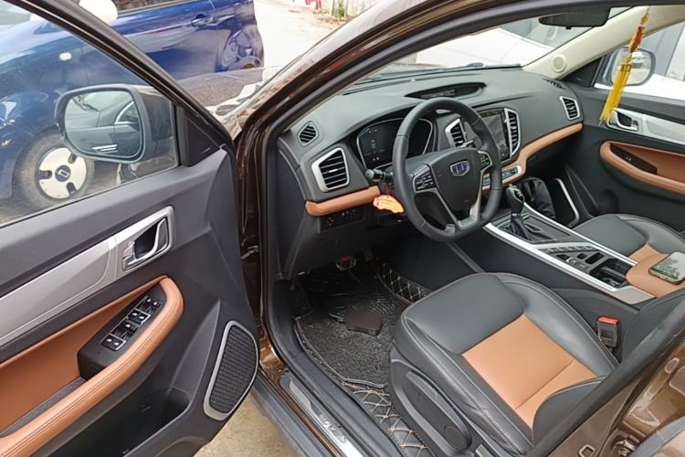 Used Geely Auto Vision X6 2019 1.4T CVT 4G Connected Luxury Version China VI Standard Driver Seat