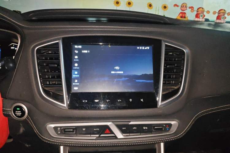 Used Geely Auto Vision X6 2019 1.4T Manual 4G Connect Luxury Model China VI Standard Audio And AC Panel