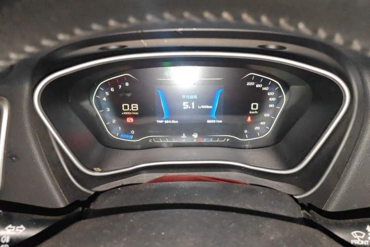 Used Geely Auto Vision X6 2019 1.4T Manual 4G Connect Luxury Model China VI Standard Instrument Cluster