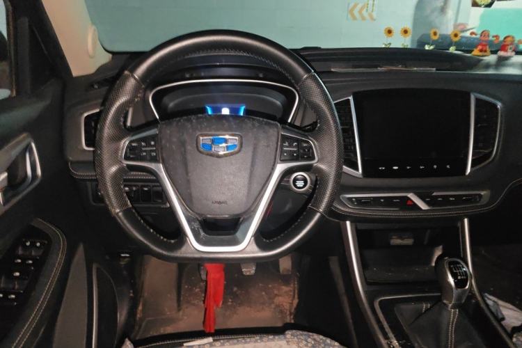 Used Geely Auto Vision X6 2019 1.4T Manual 4G Connect Luxury Model China VI Standard Steering Wheel