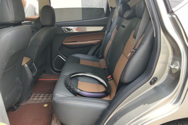 Used Geely Auto Vision X6 2019 1.4T CVT 4G Connected Flagship Version China VI Standard Left Rear Seat