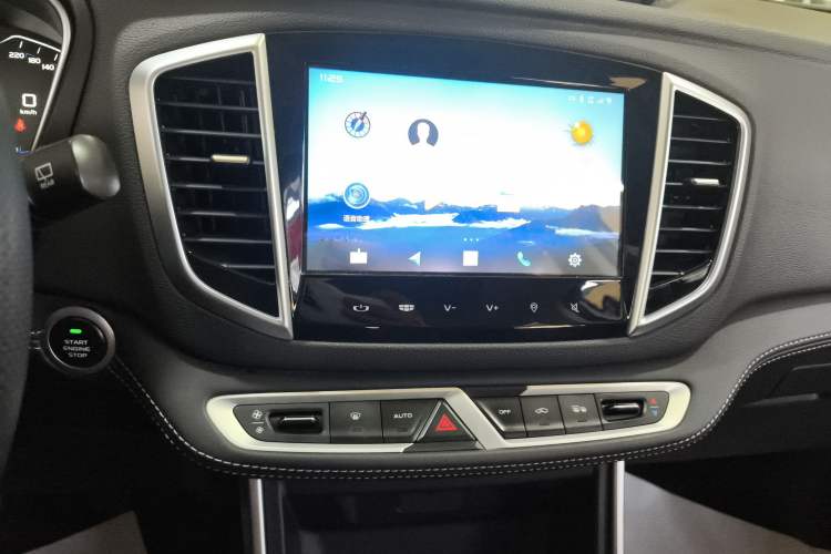 Used Geely Auto Vision X6 2019 1.8L Manual 4G Connect Luxury Version China V Standard Audio And AC Panel