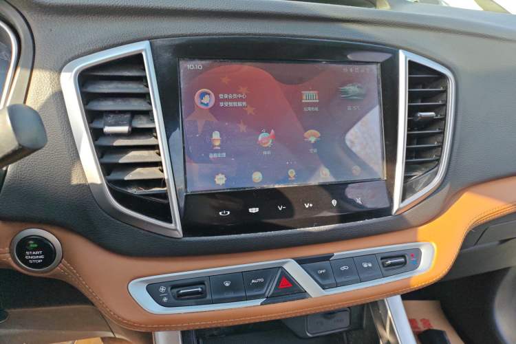 Used Geely Auto Vision X6 2019 1.4T CVT 4G Connected Luxury Version China VI Standard Audio And AC Panel