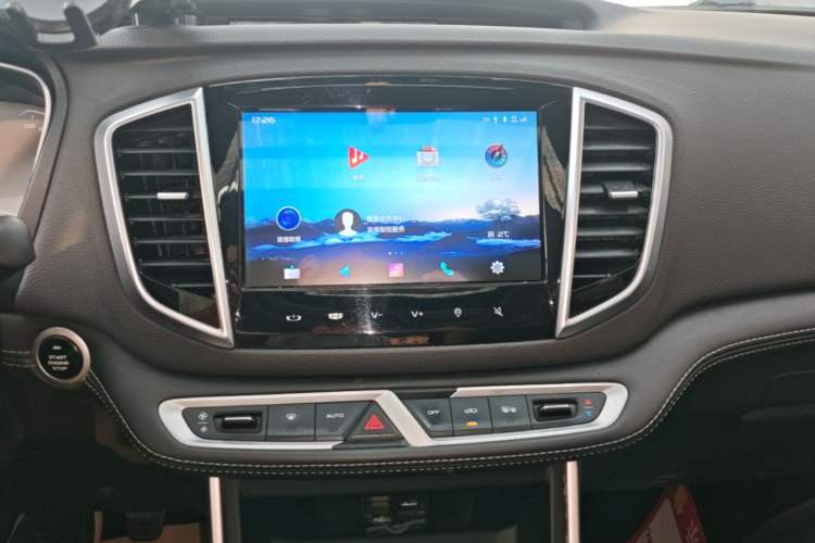 Used Geely Auto Vision X6 2019 1.4T Manual 4G Connect Luxury Model China VI Standard Audio And AC Panel