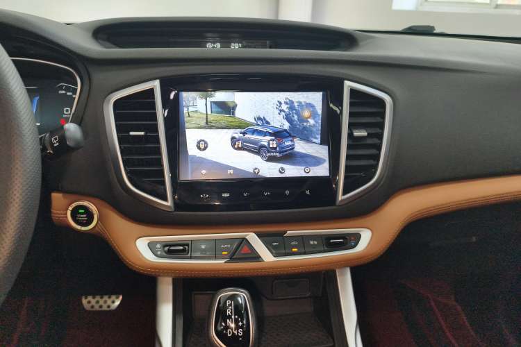 Used Geely Auto Vision X6 2019 1.4T CVT 4G Connected Luxury Version China V Standard Audio And AC Panel