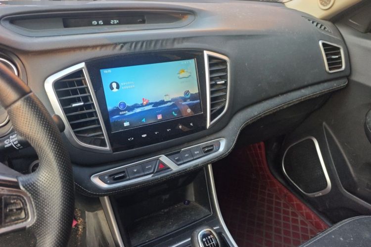 Used Geely Auto Vision X6 2019 1.4T Manual 4G Connect Luxury Model China VI Standard Audio And AC Panel
