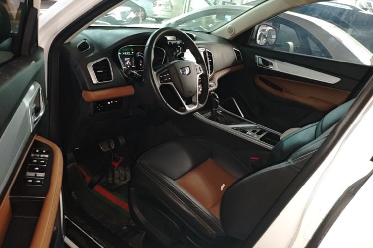 Used Geely Auto Vision X6 2019 1.4T CVT 4G Connected Luxury Version China VI Standard Driver Seat