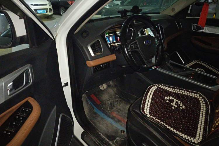 Used Geely Auto Vision X6 2019 1.4T CVT 4G Connected Flagship Version China VI Standard Driver Seat