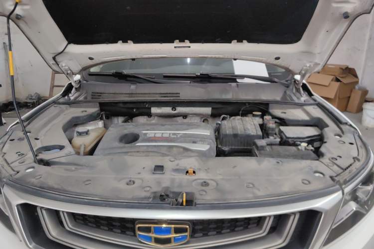 Used Geely Auto Vision X6 2019 1.4T CVT 4G Connected Luxury Version China VI Standard Engine Bay