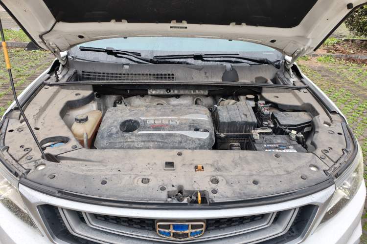 Used Geely Auto Vision X6 2019 1.4T CVT 4G Connected Luxury Version China VI Standard Engine Bay