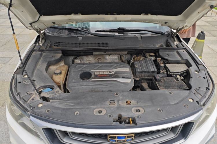 Used Geely Auto Vision X6 2019 1.4T CVT 4G Connected Luxury Version China VI Standard Engine Bay