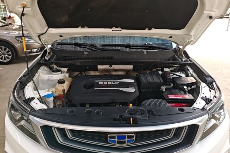 Used Geely Auto Vision X6 2019 1.4T Manual 4G Connect Luxury Model China VI Standard Engine Bay