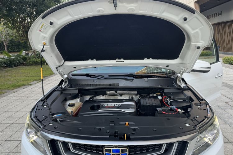 Used Geely Auto Vision X6 2019 1.4T CVT 4G Connected Flagship Version China VI Standard Engine Bay