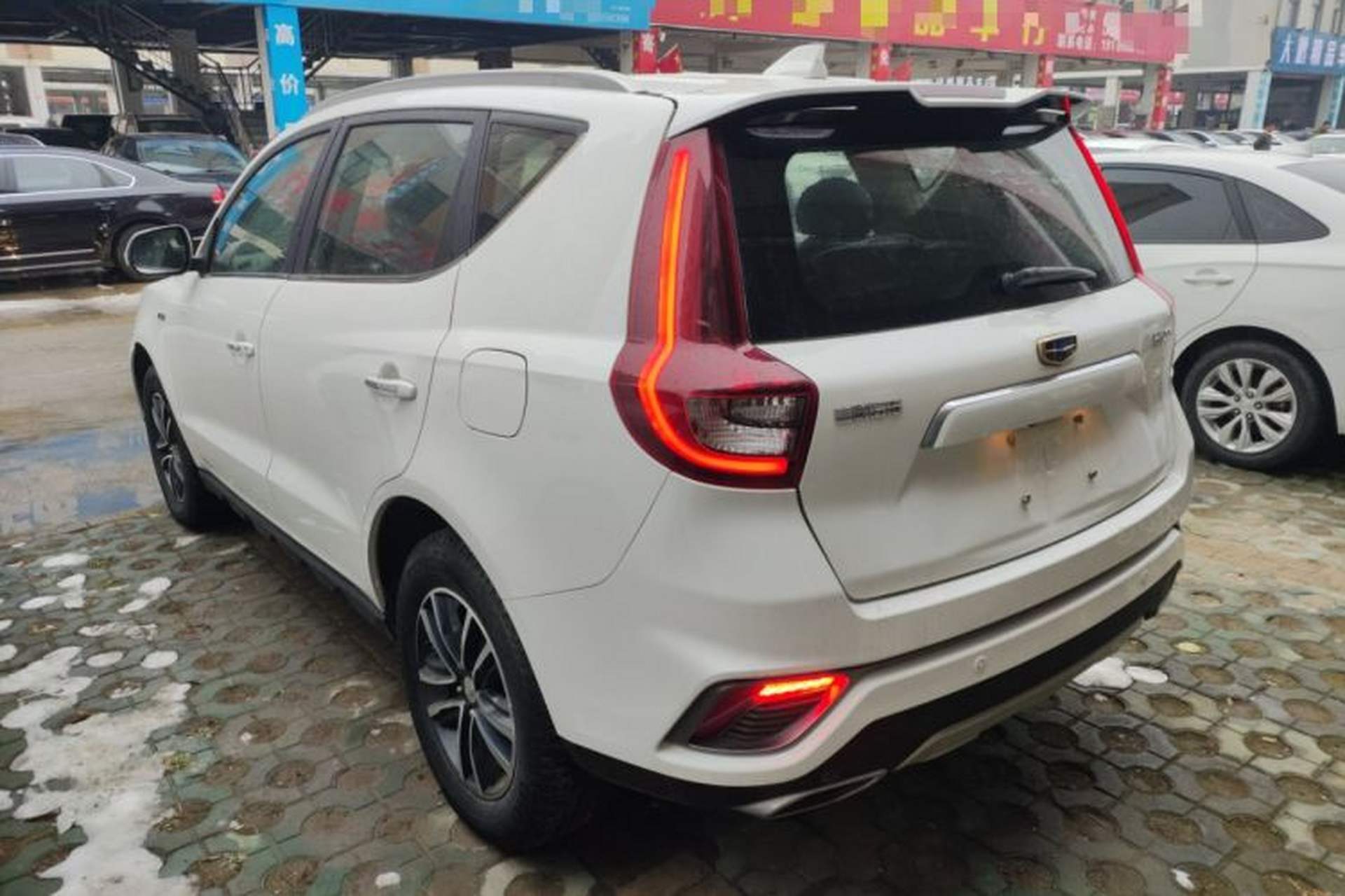 Used Geely Auto Vision X6 2019 1.4T CVT 4G Connected Luxury Version China VI Standard Exterior 3