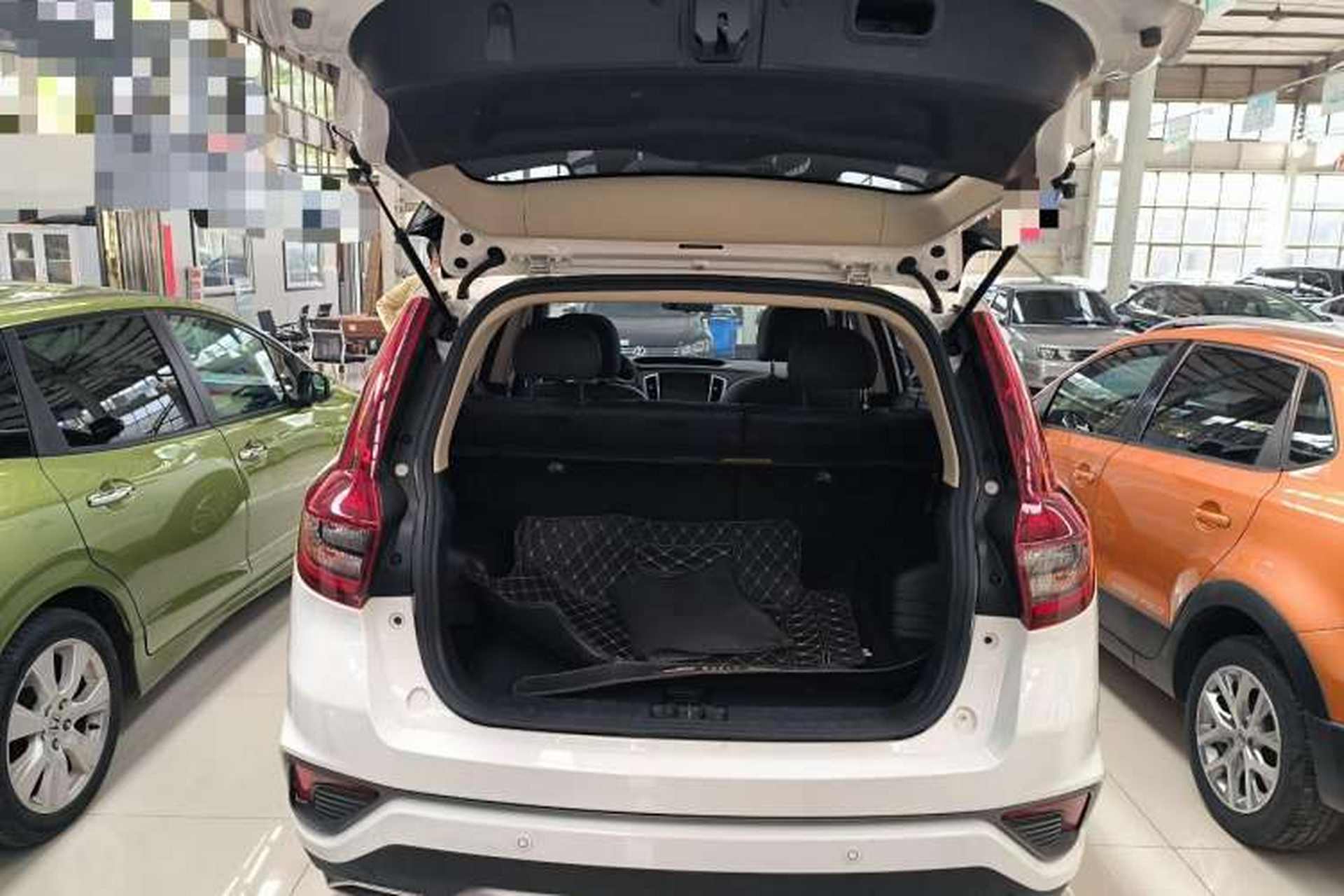 Used Geely Auto Vision X6 2019 1.4T CVT 4G Connected Luxury Version China VI Standard Exterior 5