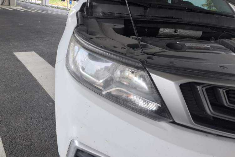 Used Geely Auto Vision X6 2019 1.4T CVT 4G Connected Luxury Version China VI Standard Exterior 6