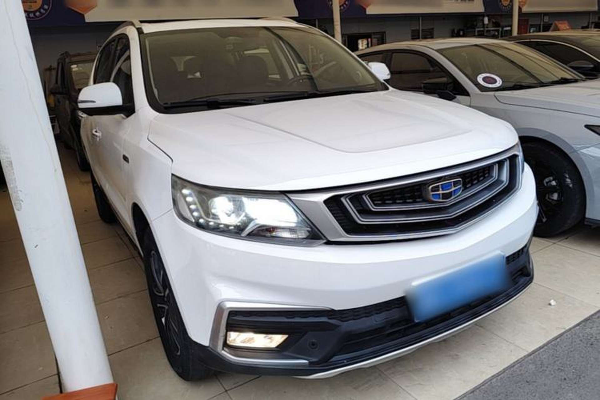 Used Geely Auto Vision X6 2019 1.4T CVT 4G Connected Flagship Version China VI Standard Front Right 45 Deg