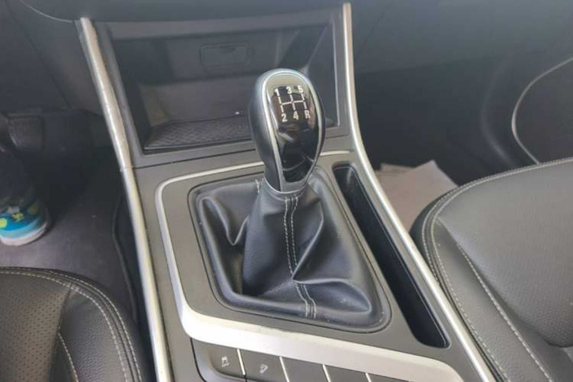 Used Geely Auto Vision X6 2019 1.8L Manual Happiness Edition Gear Lever