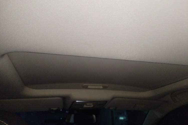 Used Geely Auto Vision X6 2019 1.4T CVT 4G Connected Luxury Version China V Standard Headliner