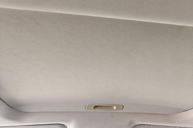 Used Geely Auto Vision X6 2019 1.4T CVT 4G Connected Luxury Version China VI Standard Headliner