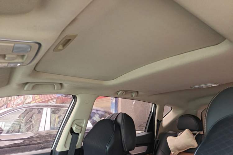 Used Geely Auto Vision X6 2019 1.4T CVT 4G Connected Luxury Version China VI Standard Headliner