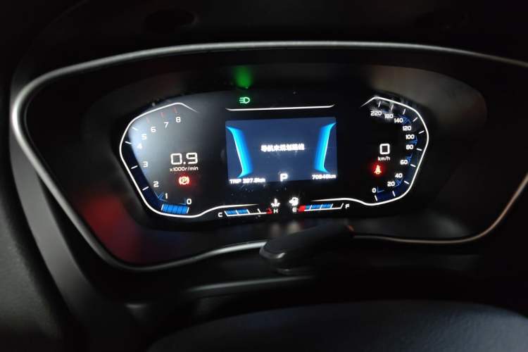 Used Geely Auto Vision X6 2019 1.4T CVT 4G Connected Luxury Version China VI Standard Instrument Cluster