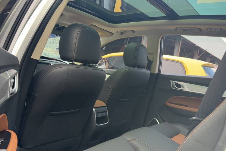 Used Geely Auto Vision X6 2019 1.4T CVT 4G Connected Flagship Version China VI Standard Interior 2