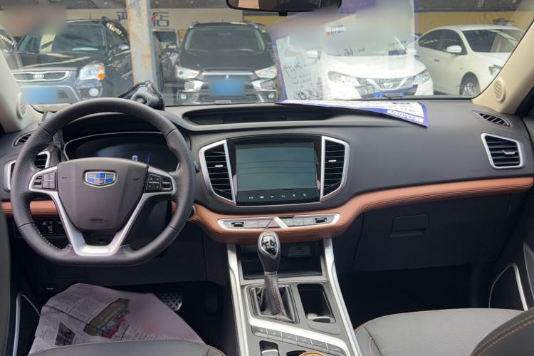 Used Geely Auto Vision X6 2019 1.4T CVT 4G Connected Flagship Version China VI Standard Interior 3
