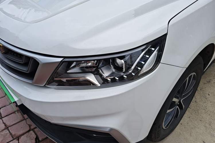 Used Geely Auto Vision X6 2019 1.4T CVT 4G Connected Luxury Version China VI Standard Left Front Headlight