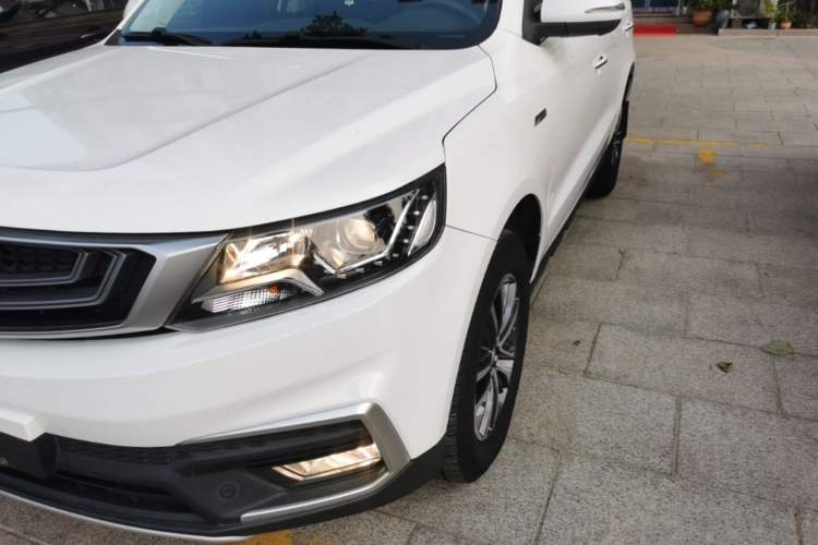 Used Geely Auto Vision X6 2019 1.4T Manual 4G Connect Premium Version China VI Standard Left Front Headlight