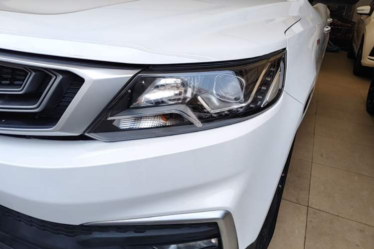 Used Geely Auto Vision X6 2019 1.4T CVT 4G Connected Flagship Version China VI Standard Left Front Headlight
