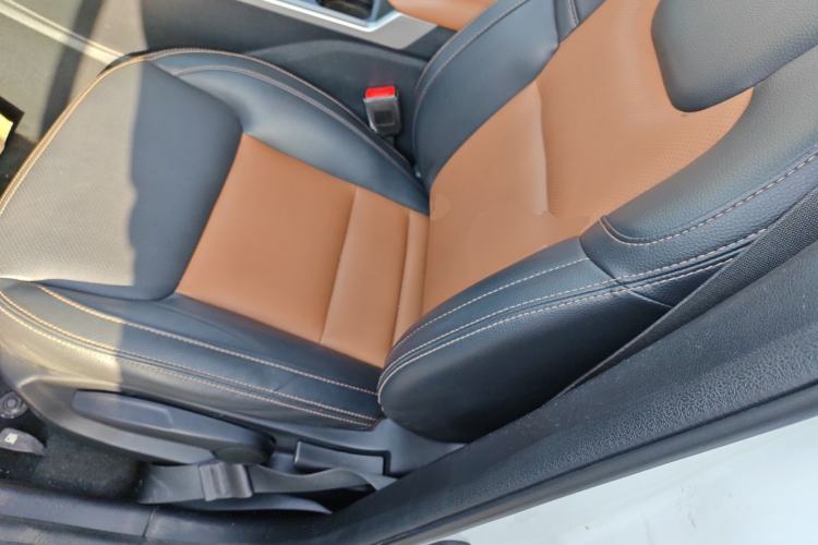 Used Geely Auto Vision X6 2019 1.4T CVT 4G Connected Luxury Version China VI Standard Left Front Seat