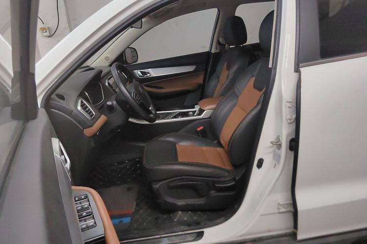 Used Geely Auto Vision X6 2019 1.4T CVT 4G Connected Luxury Version China VI Standard Left Front Seat
