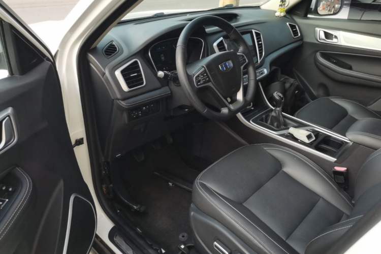 Used Geely Auto Vision X6 2019 1.4T Manual 4G Connect Premium Version China VI Standard Left Front Seat