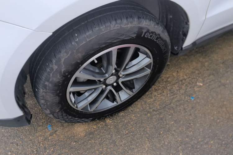 Used Geely Auto Vision X6 2019 1.4T CVT 4G Connected Luxury Version China VI Standard Left Front Wheel Hub