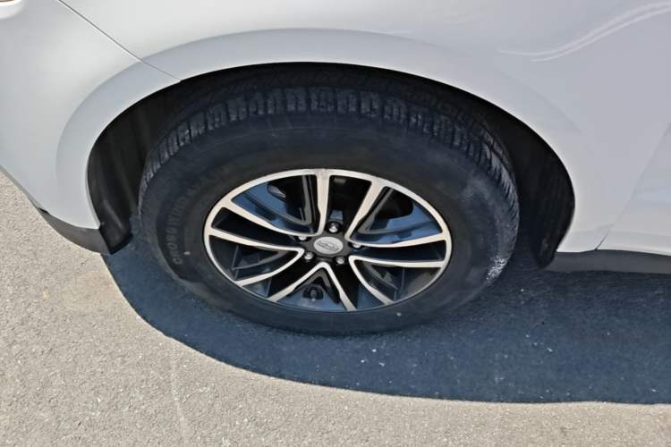 Used Geely Auto Vision X6 2019 1.4T CVT 4G Connected Luxury Version China VI Standard Left Front Wheel Hub