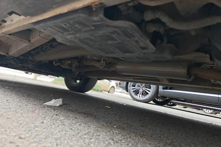 Used Geely Auto Vision X6 2019 1.4T CVT 4G Connected Luxury Version China VI Standard Left Side Sill