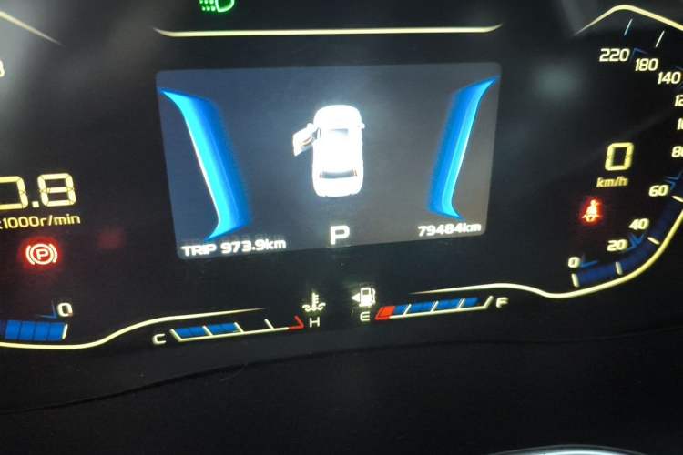 Used Geely Auto Vision X6 2019 1.4T CVT 4G Connected Luxury Version China VI Standard Odometer Close Up