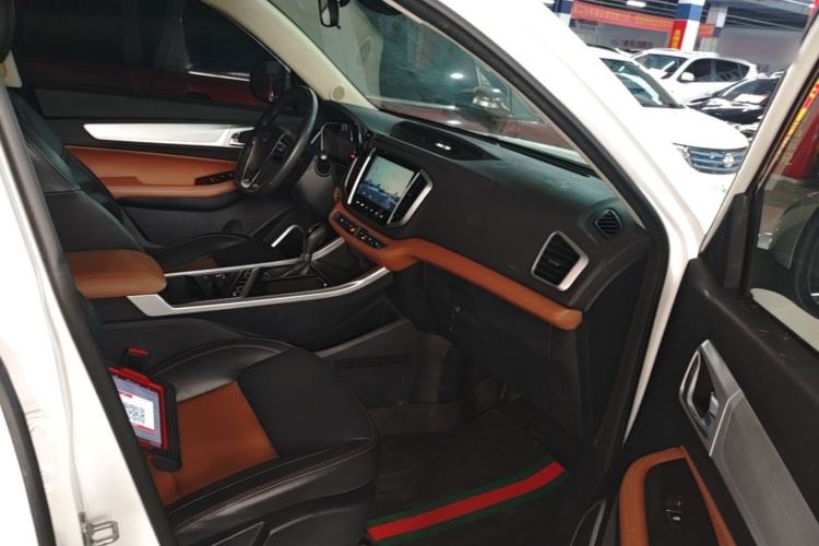Used Geely Auto Vision X6 2019 1.4T CVT 4G Connected Luxury Version China VI Standard Right Front Seat