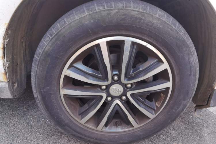 Used Geely Auto Vision X6 2019 1.4T CVT 4G Connected Luxury Version China VI Standard Right Front Wheel Hub