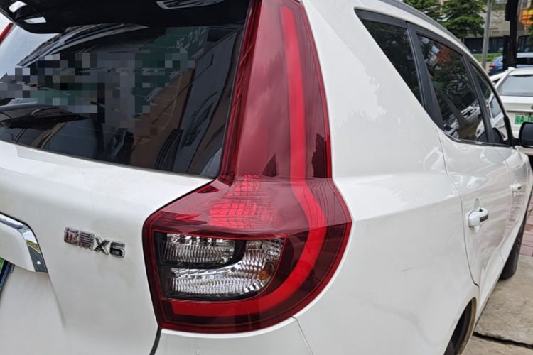 Used Geely Auto Vision X6 2019 1.4T CVT 4G Connected Luxury Version China VI Standard Right Rear Taillight