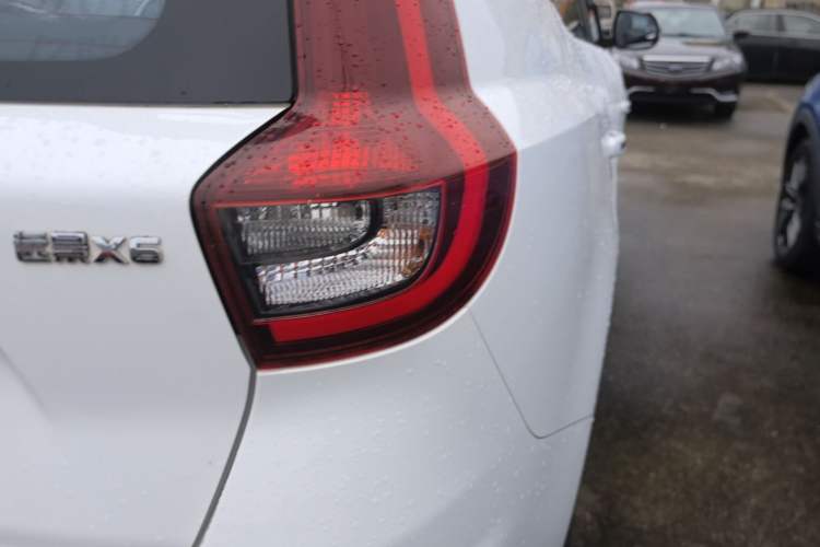 Used Geely Auto Vision X6 2019 1.4T CVT 4G Connected Luxury Version China VI Standard Right Rear Taillight