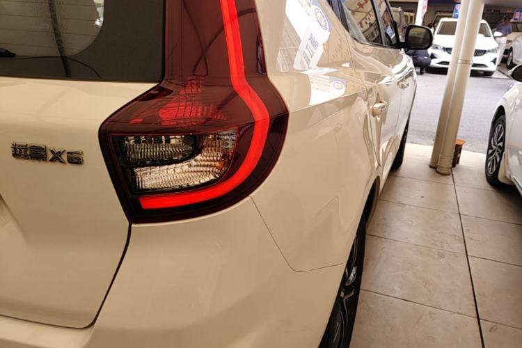 Used Geely Auto Vision X6 2019 1.4T CVT 4G Connected Flagship Version China VI Standard Right Rear Taillight