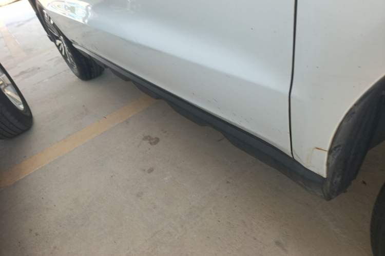 Used Geely Auto Vision X6 2019 1.8L Manual Happiness Edition Right Side Sill